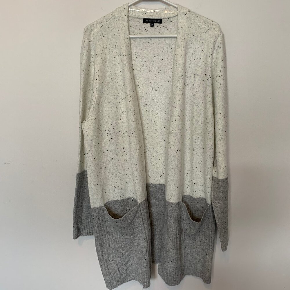 LOVE ELLIE WHITE & GRAY CARDIGAN SWEATER SIZE X-LARGE
